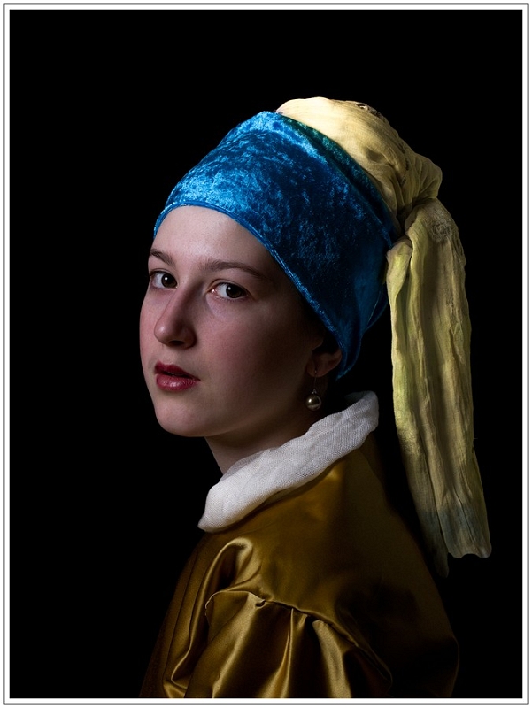 5b-Faux Vrais Jeune fille à la perle
